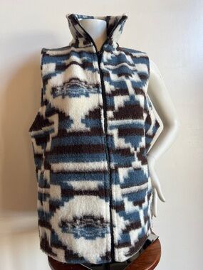 Bear Ridge Outfitters southwestern Beth Dutton vest vintage rare print
